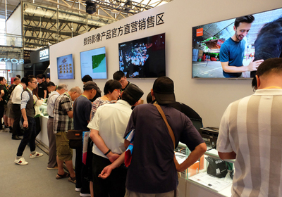數(shù)碼影像新時代 索尼展臺引領(lǐng)數(shù)碼產(chǎn)品消費(fèi)新風(fēng)向