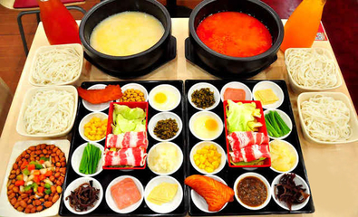 自然稻米線 餐飲管理中的視覺營銷與產(chǎn)品展示藝術(shù)